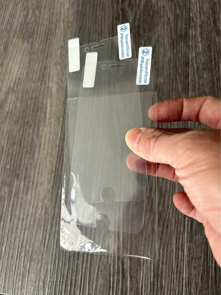 256gb iPhone 7 + Free Case, Screen Protectors, Lightning Cable - photo 3