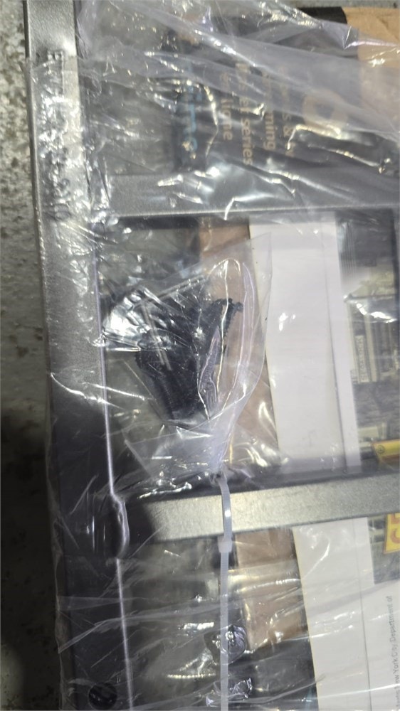 Adjustable Window Guard (22-38" W x 21" H) - photo 4
