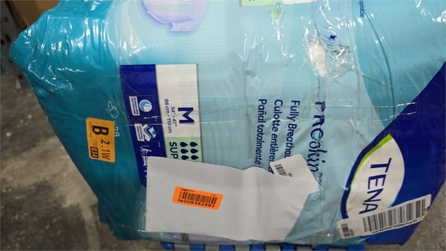(M), 26 Count, TENA ProSkin Super Briefs Medium - photo 3