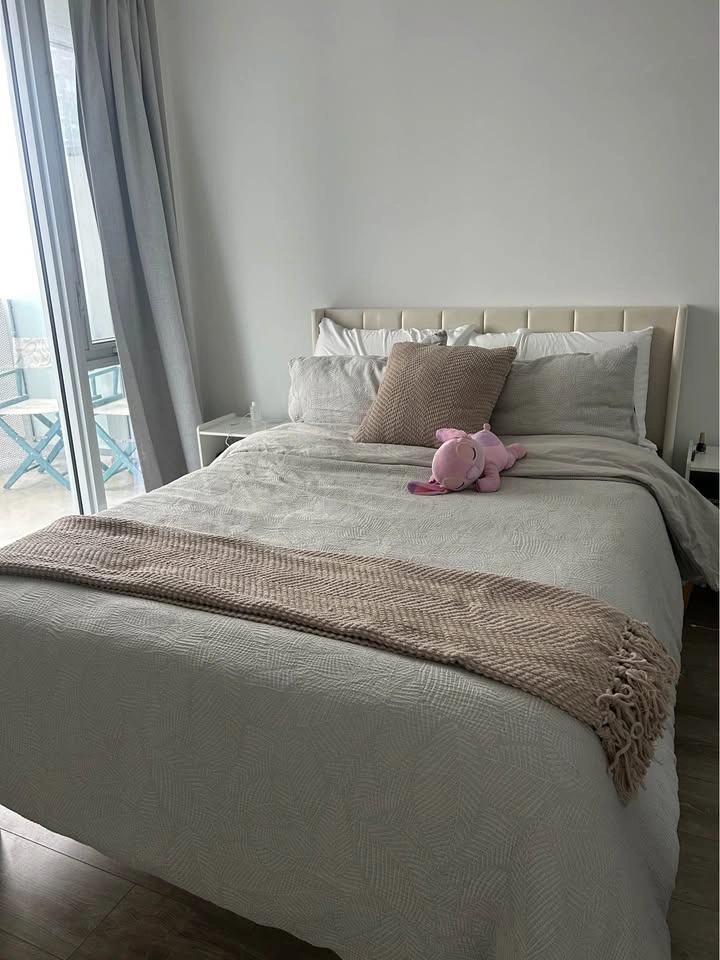 Cream Upholstered Bed Frame and Zinus 12" Cooling Mattress - photo 4
