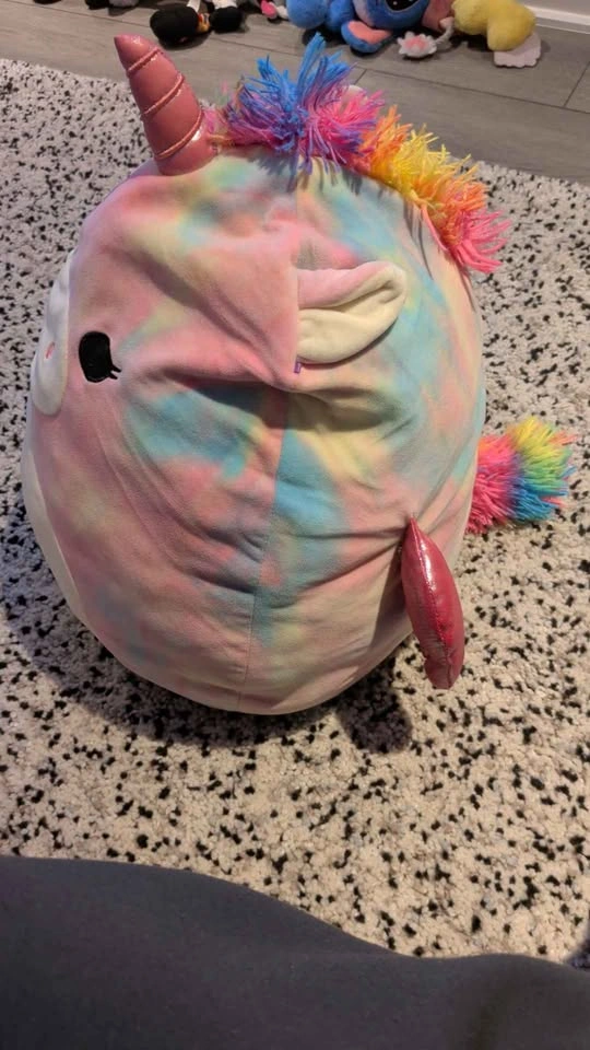Lola the Unicorn Squishmallow! - photo 2