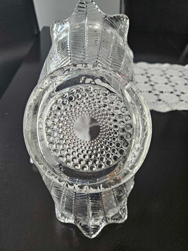 Vintage Pressed Glass Basket - photo 5