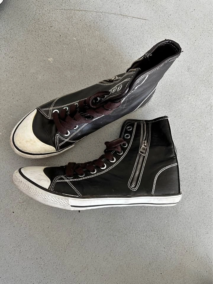 Dolce and Gabbana High Top Sneakers