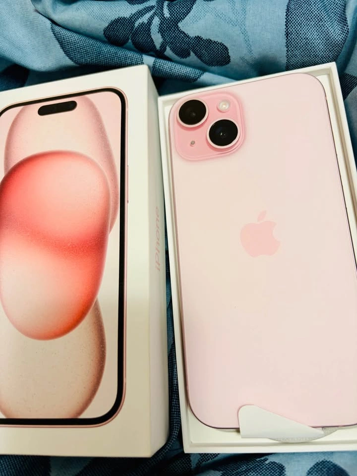 iPhone 15 128GB Pink - 90% Battery Health - Mint Condition - photo 3