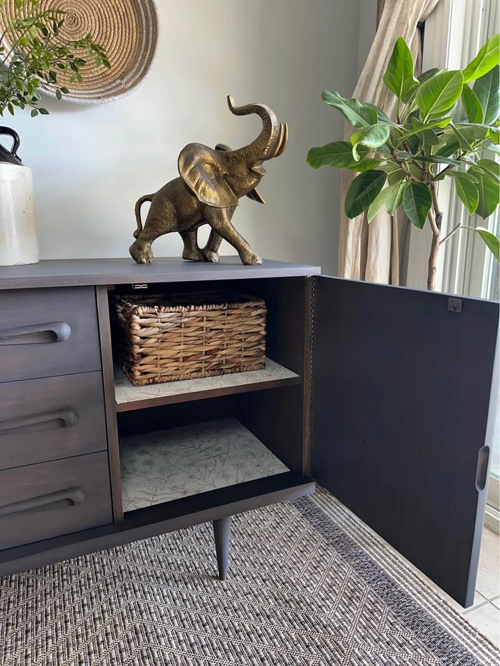 Restored MCM Walnut Sideboard by Viscol - photo 4