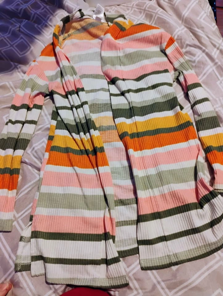 Girl dresses/ clothes - photo 2