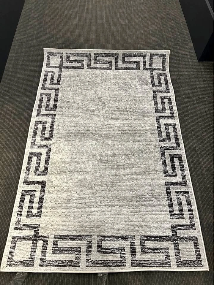 🥕 Indoor rug (61.5" H x 40" W)