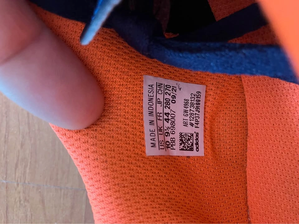 US MAN 10 Adidas Football Shoes - photo 5