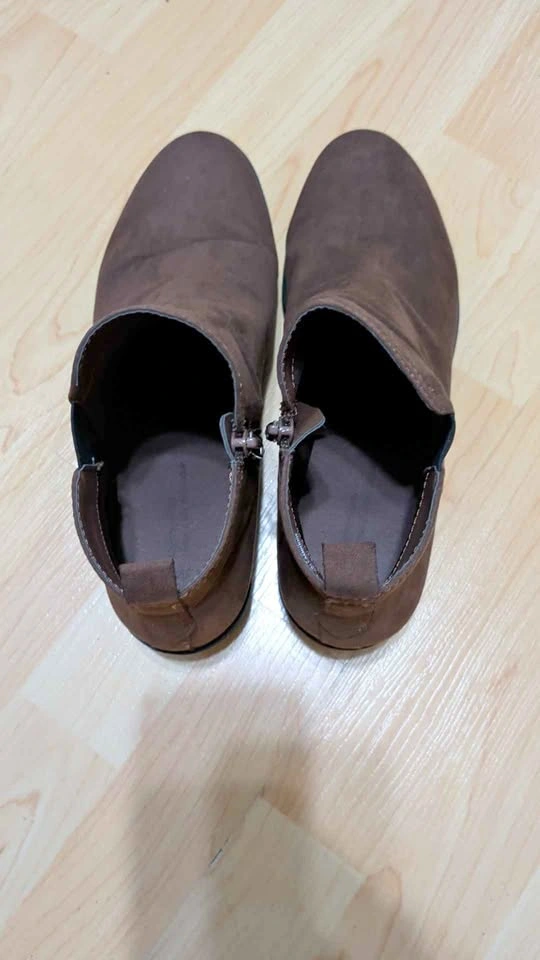 Brown suede-like ankle boots
