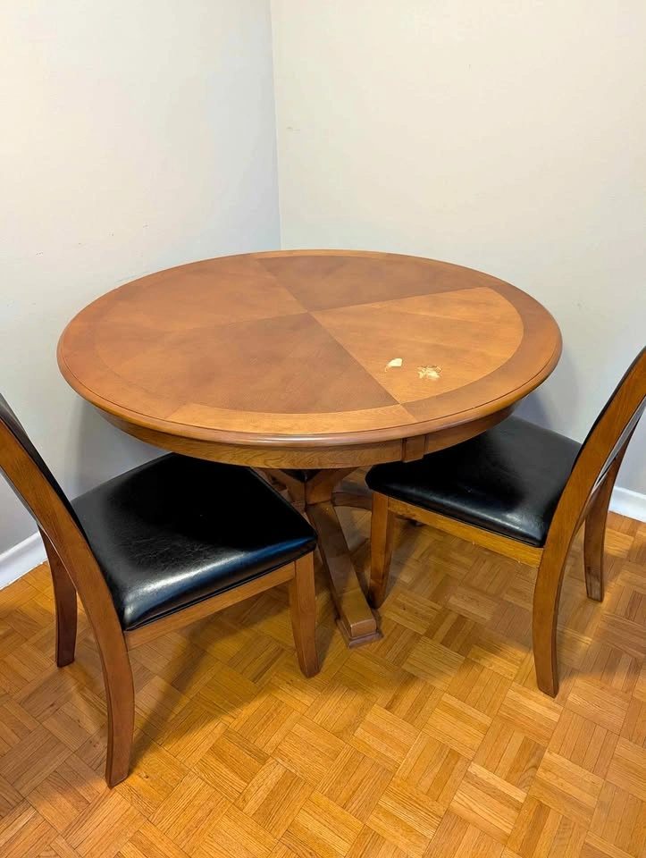 DELIVERY AVAILABLE APRIL 19 ONLY. Dining table and 4 chairs