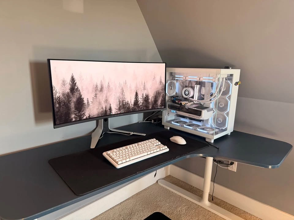 Custom All White Gaming PC - 4090, 12900k - photo 4