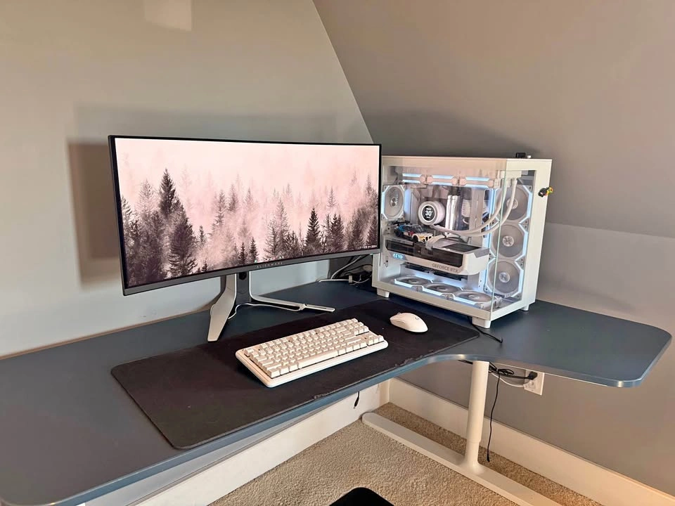 4090 OLED Ultra Wide Monitor All White Gaming Setup