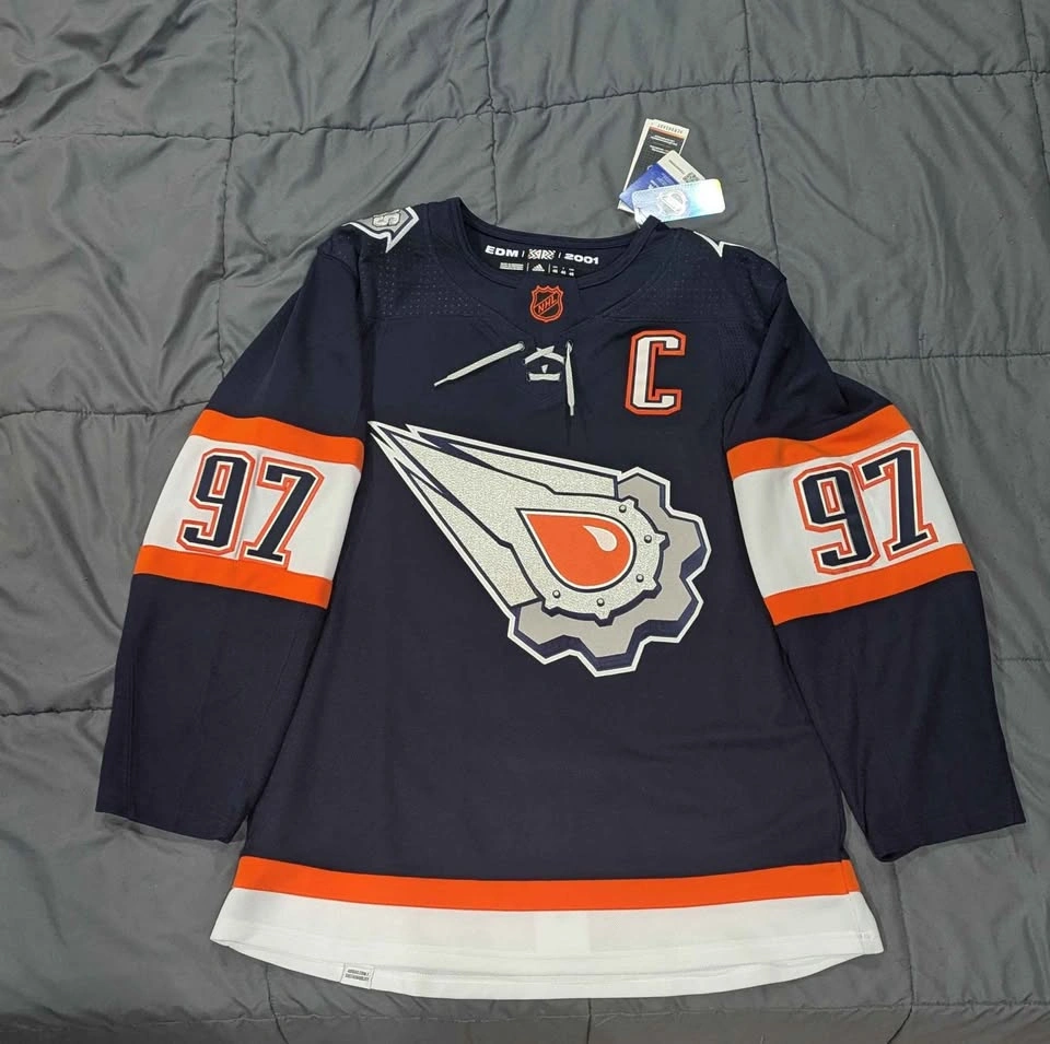 Connor McDavid Reverse Retro Jersey NWT 46 - photo 2