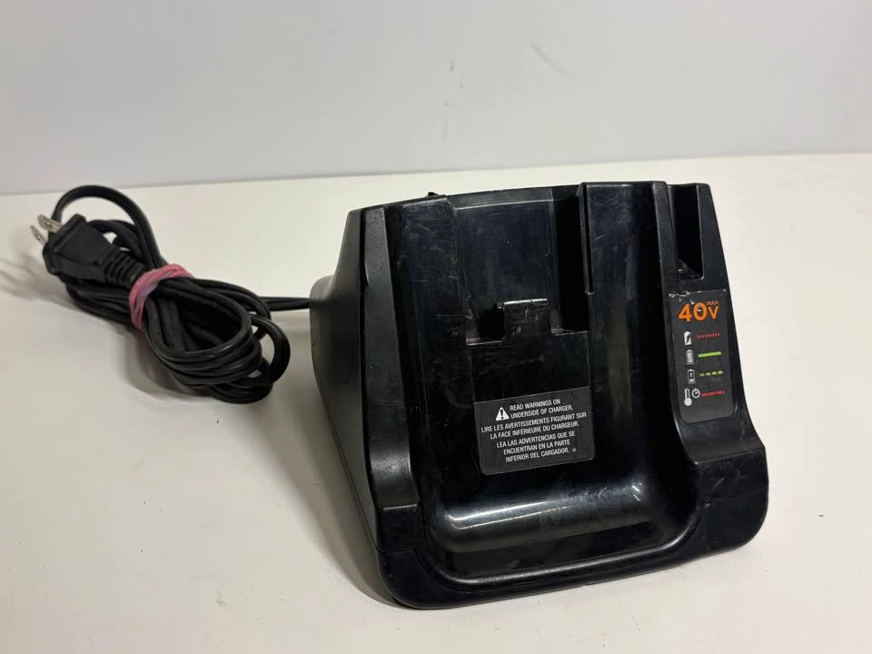 Black Decker 40V Battery Charger LCS40 Type 1 - photo 2