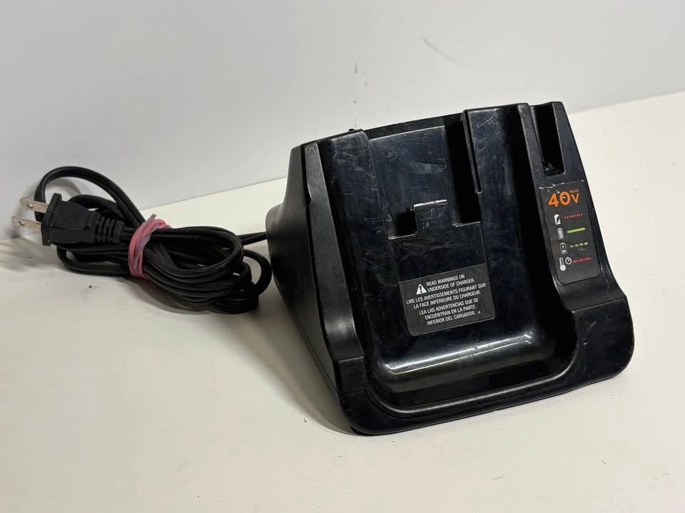 Black Decker 40V Battery Charger LCS40 Type 1 - photo 4
