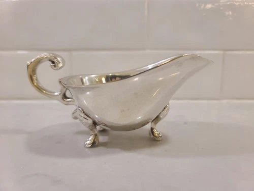 Vintage Silver Plated Gravy Boat Georgian Ornate 3 Footed
