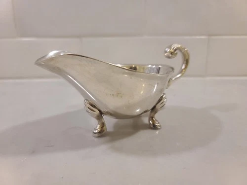 Vintage Silver Plated Gravy Boat Georgian Ornate 3 Footed - photo 3