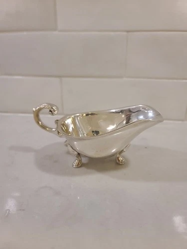 Vintage Silver Plated Gravy Boat Georgian Ornate 3 Footed - photo 4