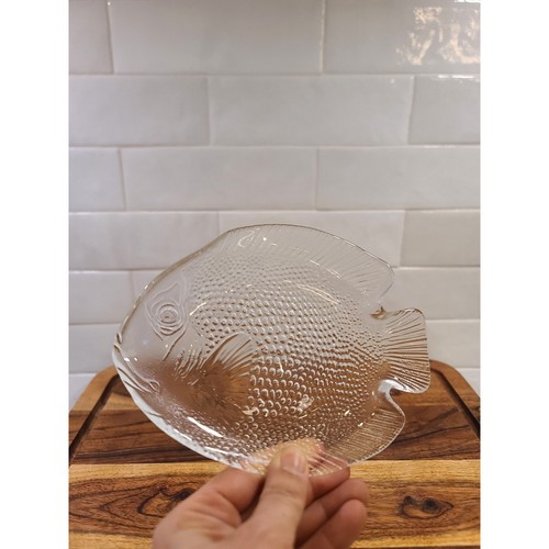 VTG Arcoroc France Fish Shaped Glass Plate - 6.5" - photo 2