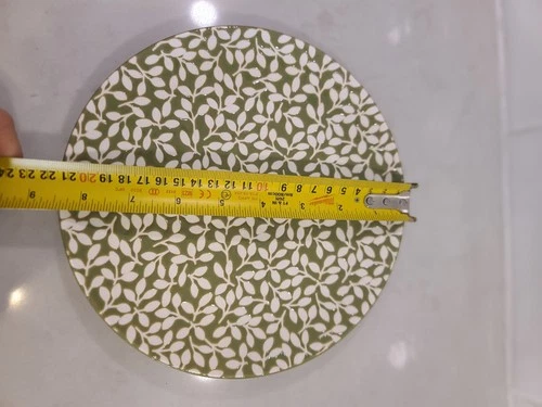 Crate & Barrel Botanica Green Salad Plate 8.25 inch - photo 3