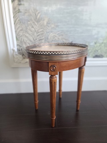 Vintage French Louis XVI Style Marble Top Side Table - photo 3