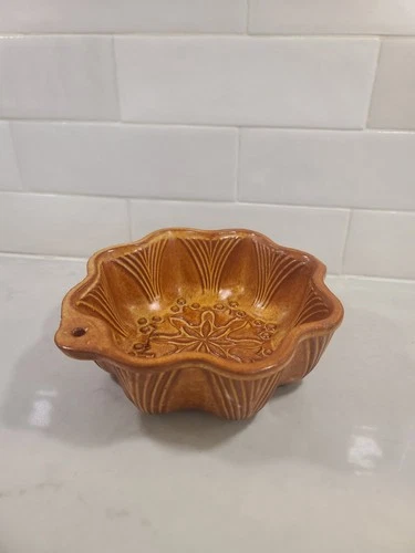 Vintage French Terracotta Cake Mold - Amber Glazed Earthenware S - photo 3