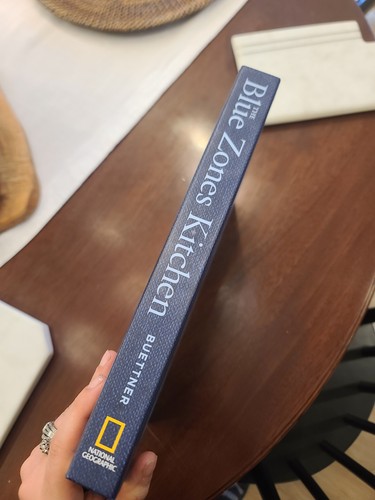 The Blue Zones Kitchen: 100 Recipes to Live to 100 - Hardcover - photo 3