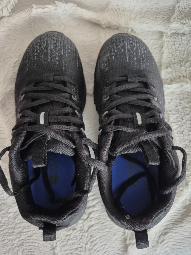 Shoes for Crews Unisex Slip& Oil Resistant Sneakers, size 6.5 - photo 2