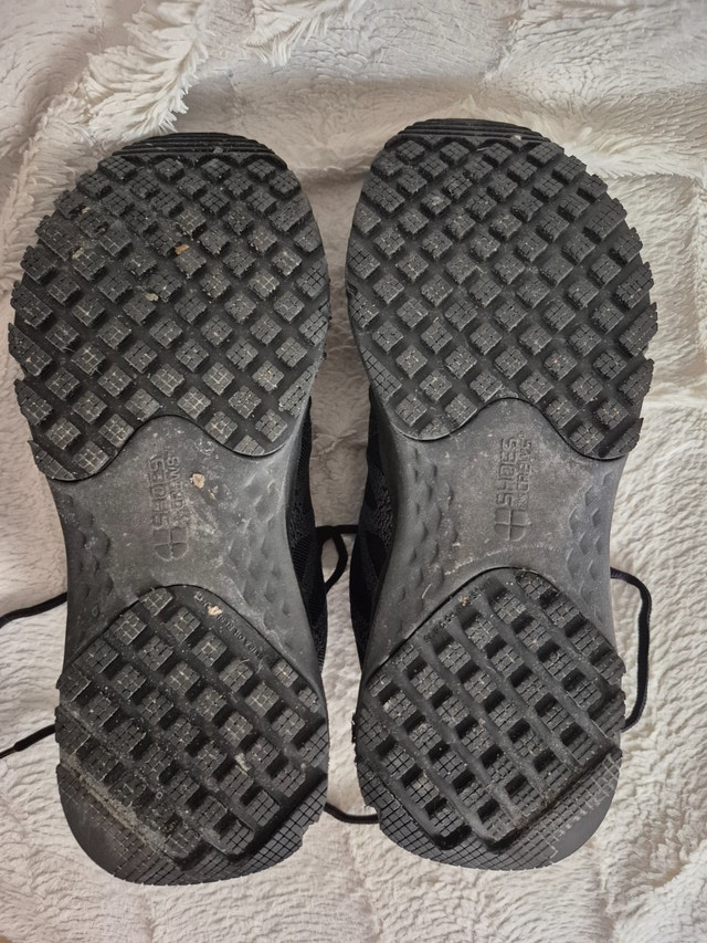Shoes for Crews Unisex Slip& Oil Resistant Sneakers, size 6.5 - photo 4