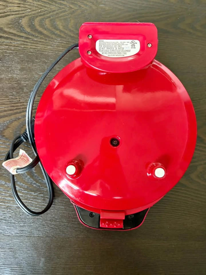 Bella Mini Donut Maker – Makes 7 Donuts 🍩 - photo 3