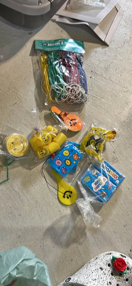 Easter Egg Hunt Toys - Over 50 Pieces