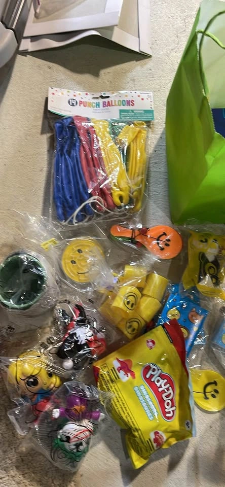 Easter Egg Hunt Toys - Over 50 Pieces - photo 4