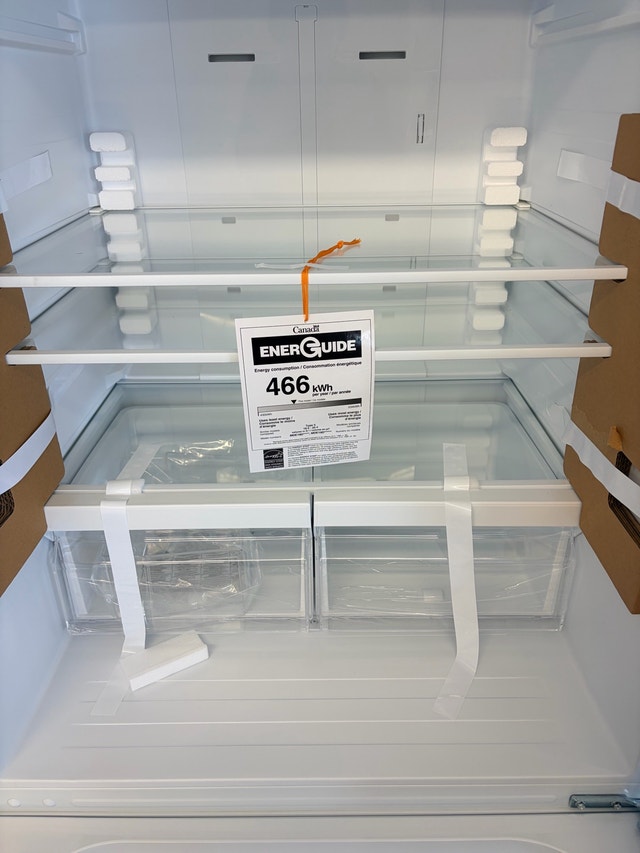 New Open Box Fridge - 30" Bottom Freezer - MDE19DTNKWW - photo 4
