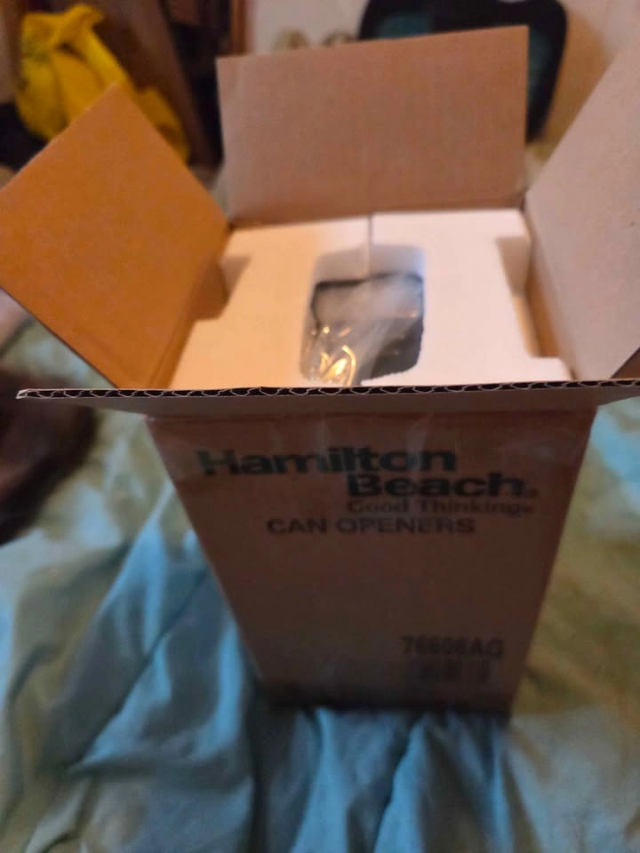 Hamilton Beach Electric Can Opener - photo 5