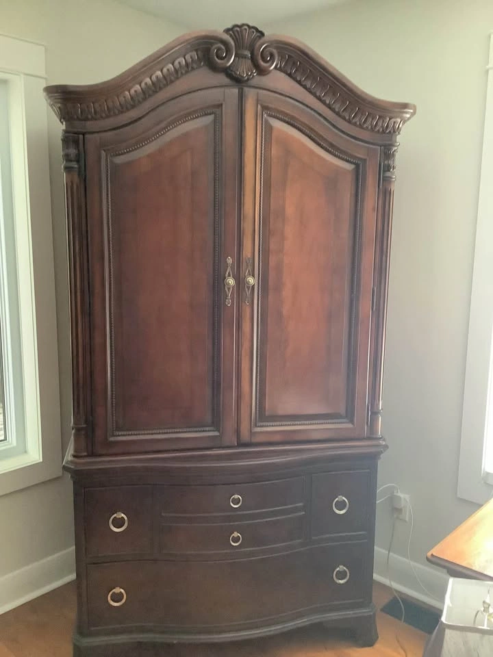 Armoire for TV - photo 3