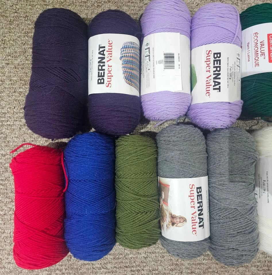 Big Yarn Lot - photo 2