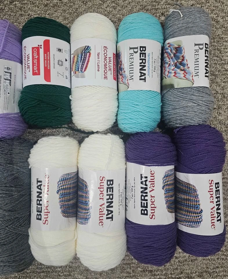 Big Yarn Lot - photo 3
