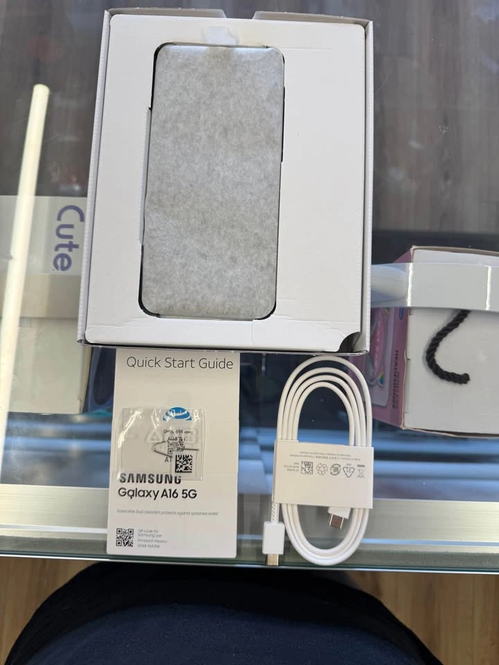 Samsung Galaxy A16 AT&T Only - photo 3