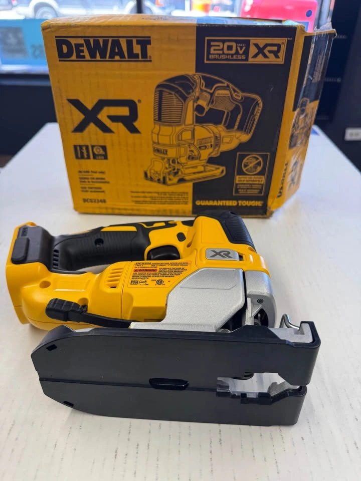 DEWALT 20V MAX XR Cordless Brushless Jigsaw (Tool Only) - photo 3