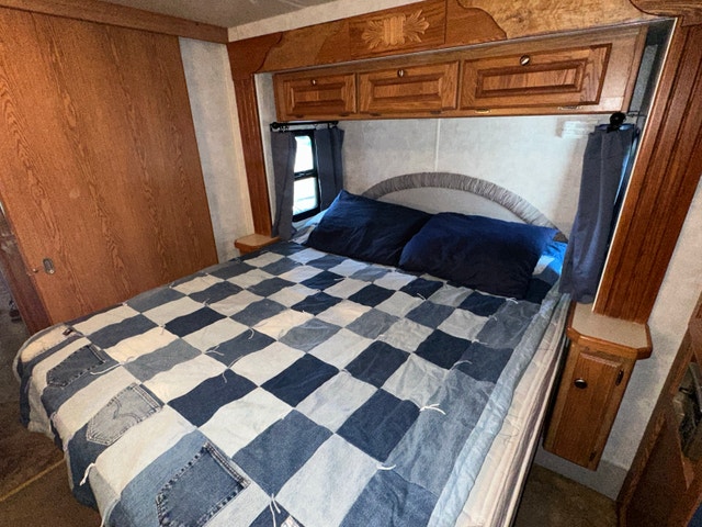 2003 Holiday Rambler Motorhome - photo 3