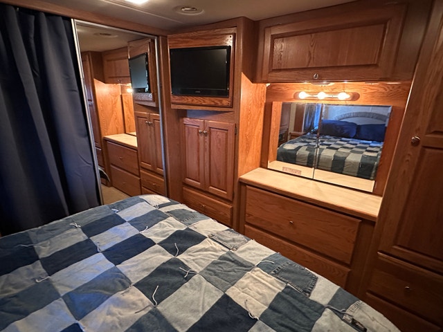 2003 Holiday Rambler Motorhome - photo 4