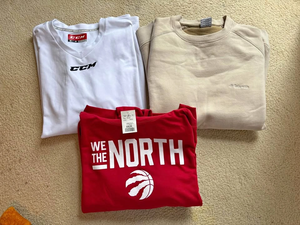 White CCM 2xl hockey shirt