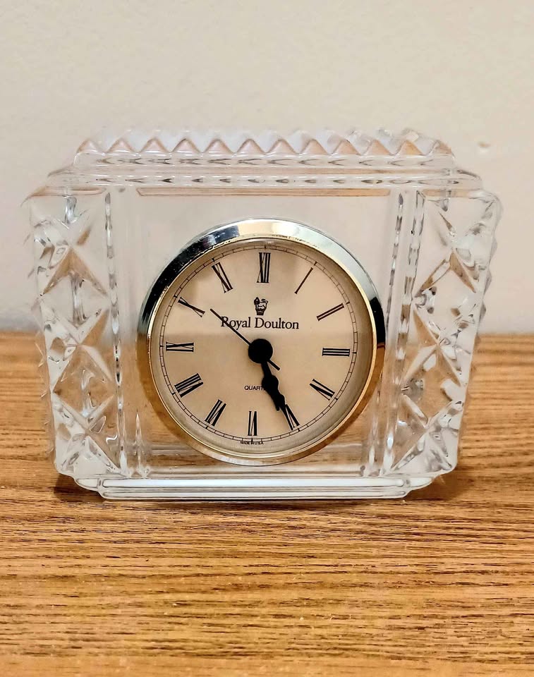 Vtg. Royal Doulton Crystal Clock
