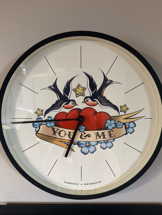 Londonetti Newgate Clock