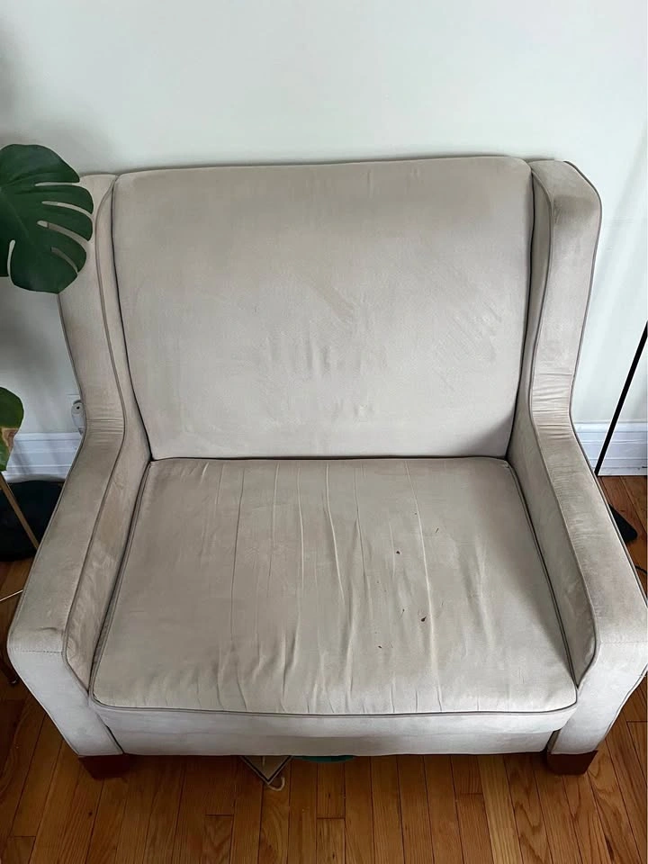 Extra large chair