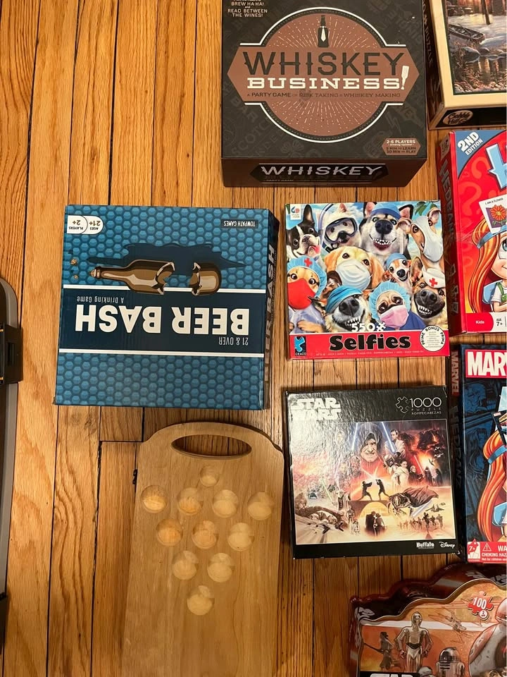 Assorted board games and puzzles - photo 2