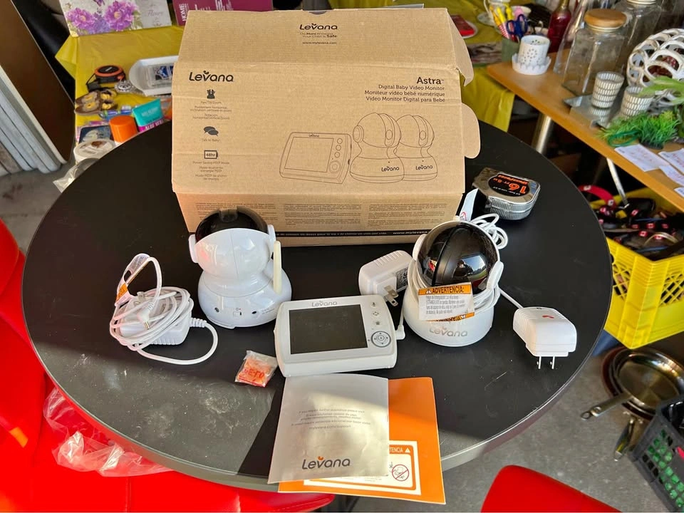 Levana Astra 3.5" PTZ Digital Baby Monitor w/ 2 Cameras & Interc