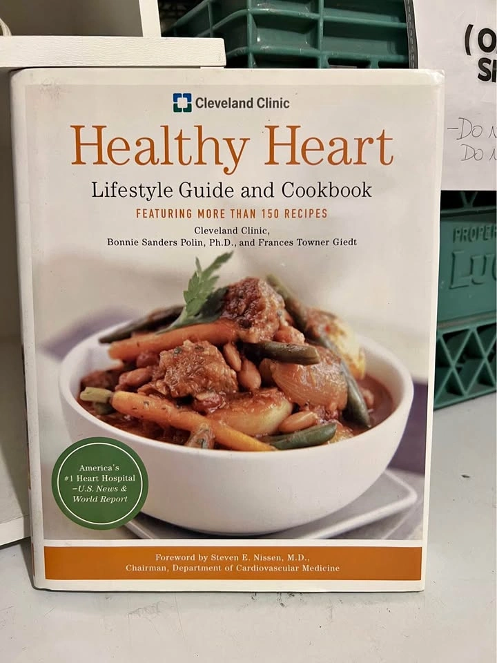 Cleveland Clinic Healthy Heart Lifestyle Guide and Cookbook: Har