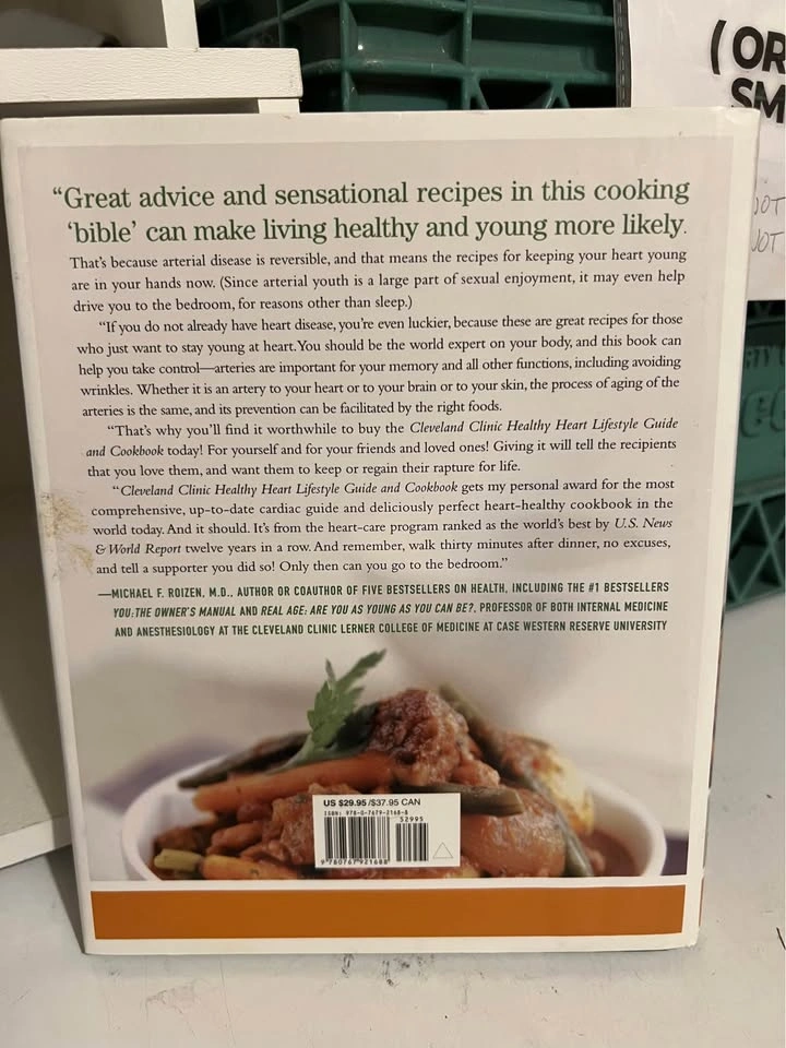 Cleveland Clinic Healthy Heart Lifestyle Guide and Cookbook: Har - photo 3