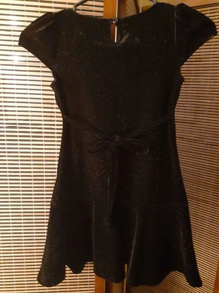 Girls' Child Size 7 Lined Black Sparkles/Glitter Velvet Dress wi - photo 2